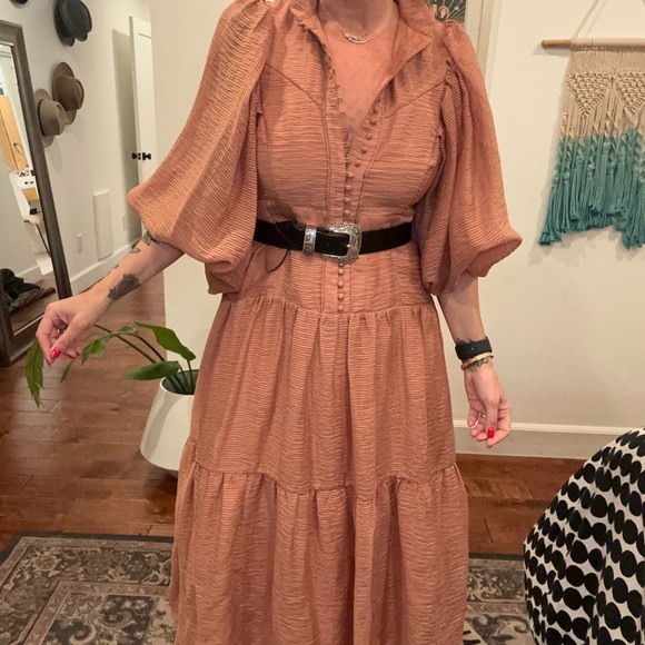 Boho Midi Dress. High neck with button detail. Desert Rose color - Picture 4 of 7